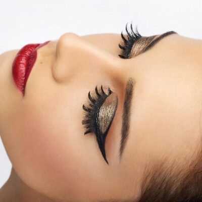 Your Complete Guide to Classic Lashes